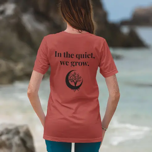 VROUW1_In the quiet,we grow_.webp